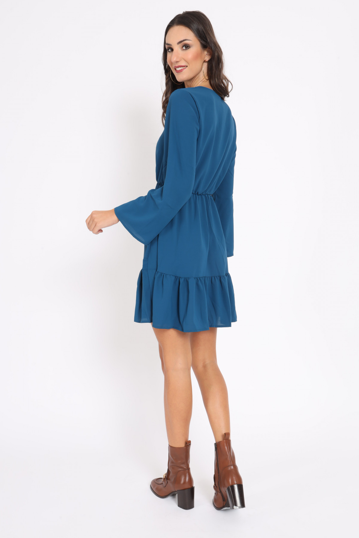 V-neck dress with rouches