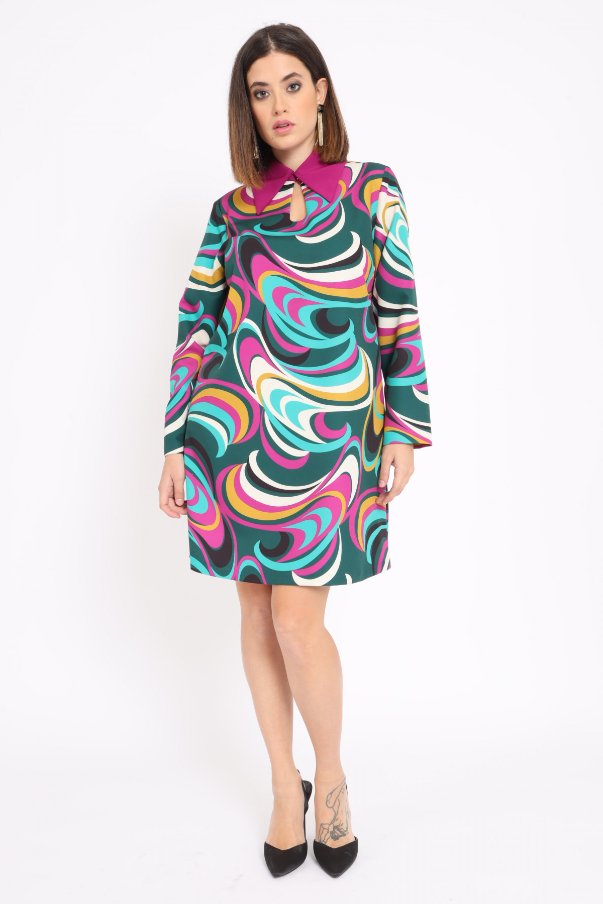 Dress with Contrast Collar in Multicolor Fantasy Print