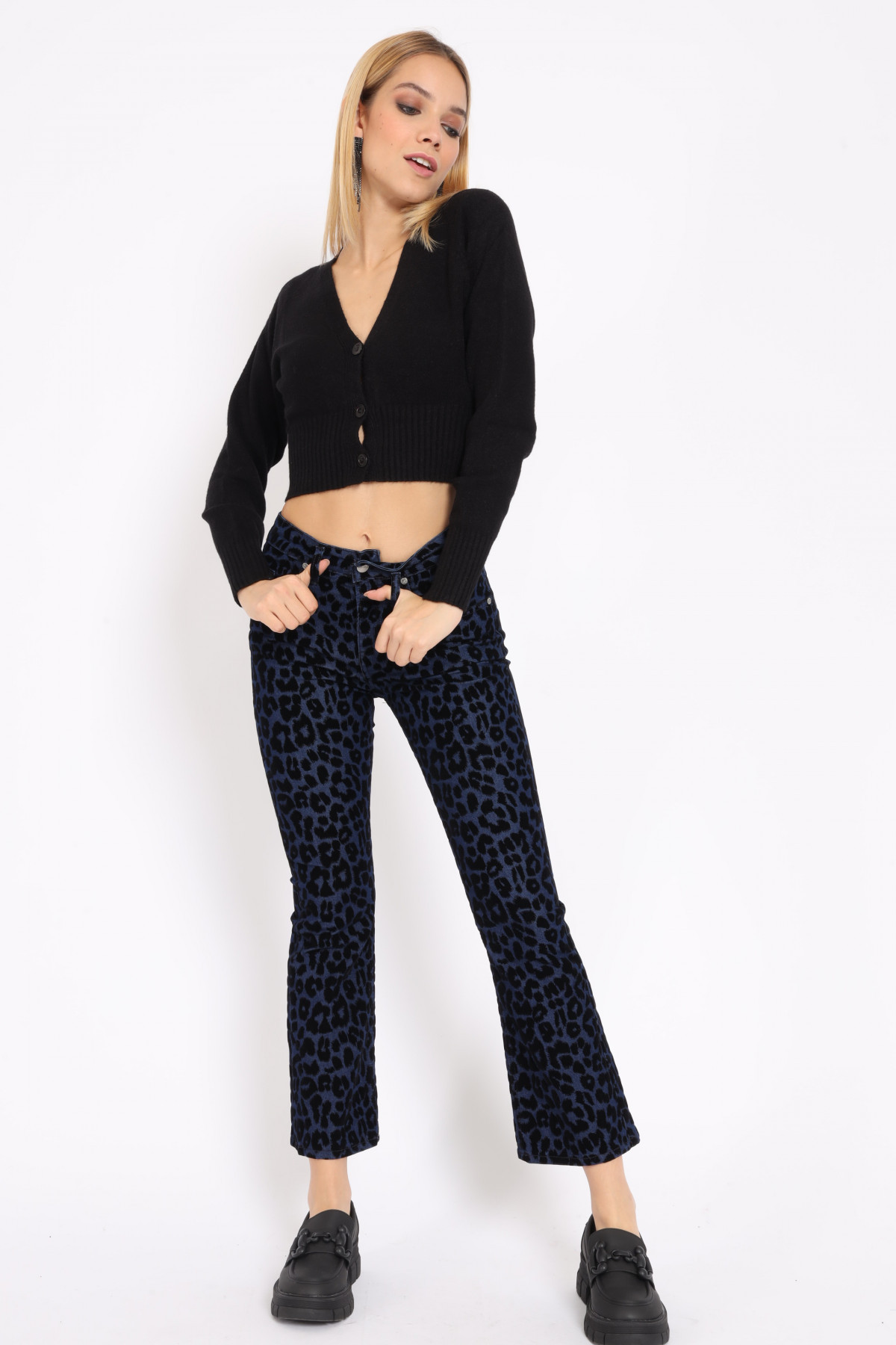 Trumpet Jeans with Flocked Animalier Print