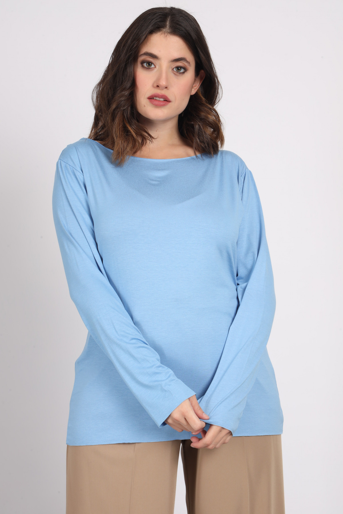 Boat neck sweater