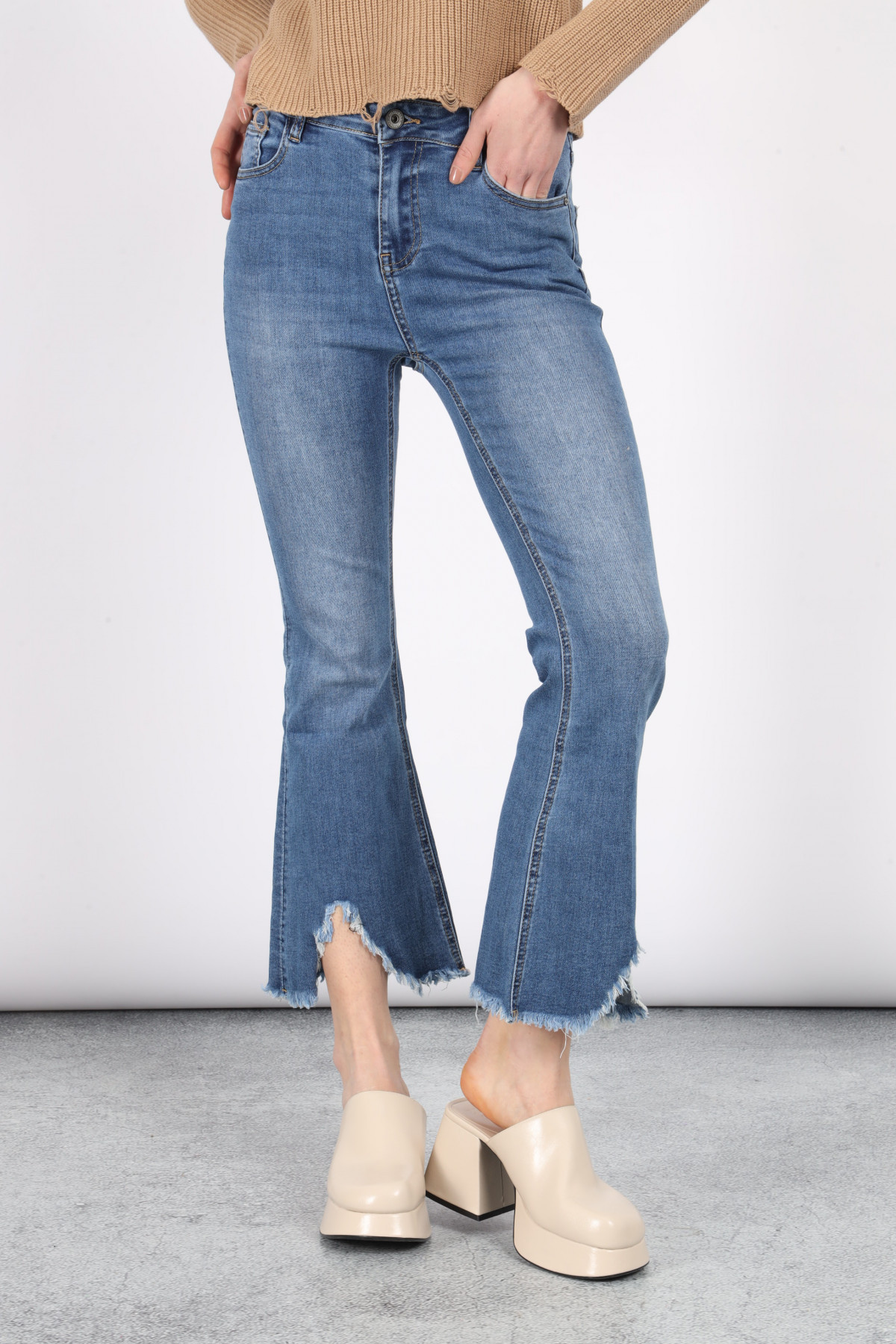 Fringed jeans