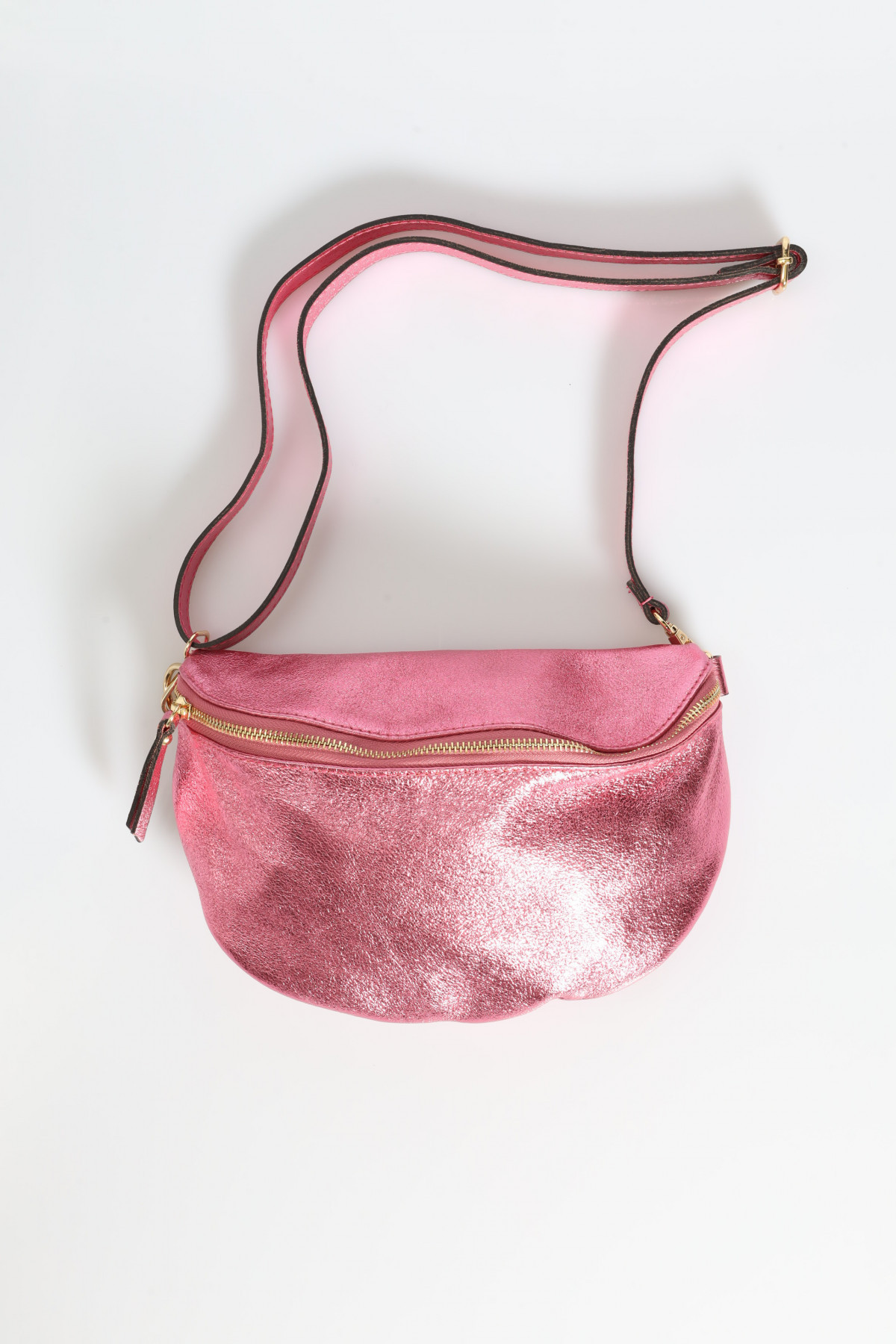 Pouch with shoulder strap