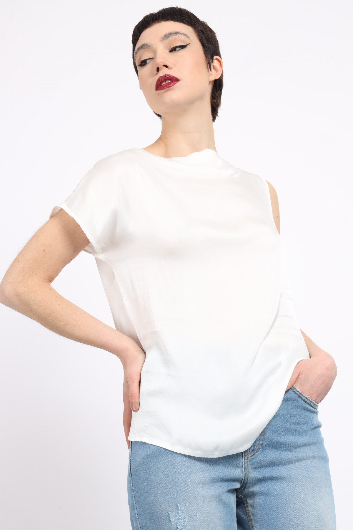 Asymmetrical blouse