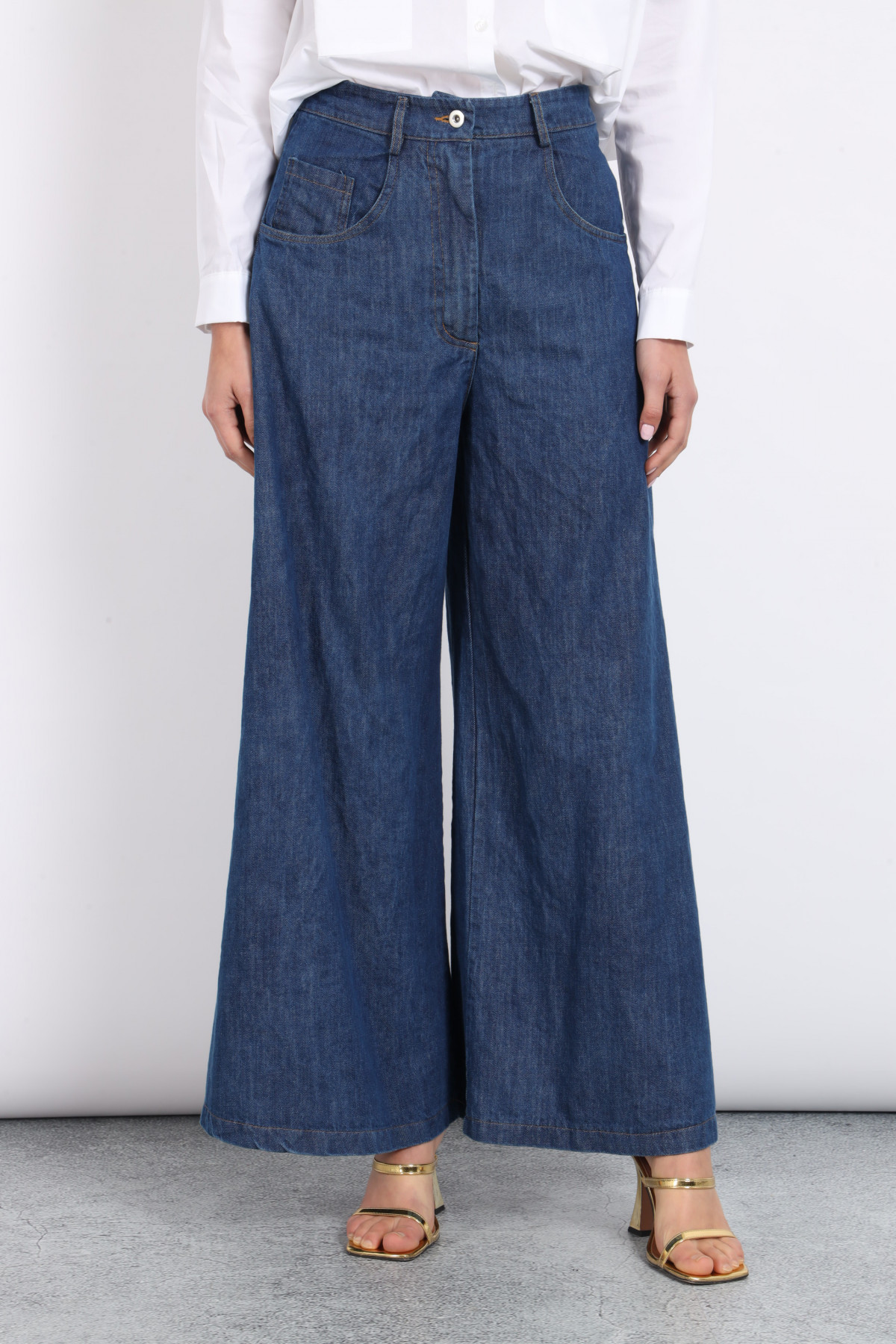 Wide Leg Jeans