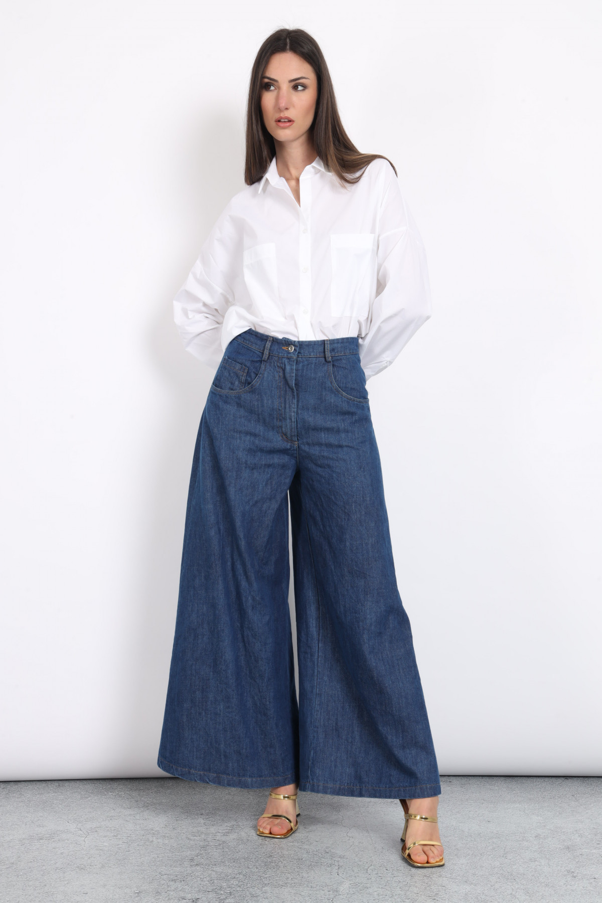 Wide Leg Jeans