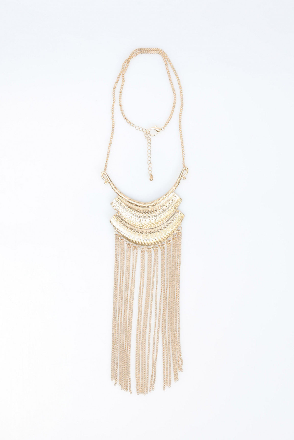 Fringe necklace