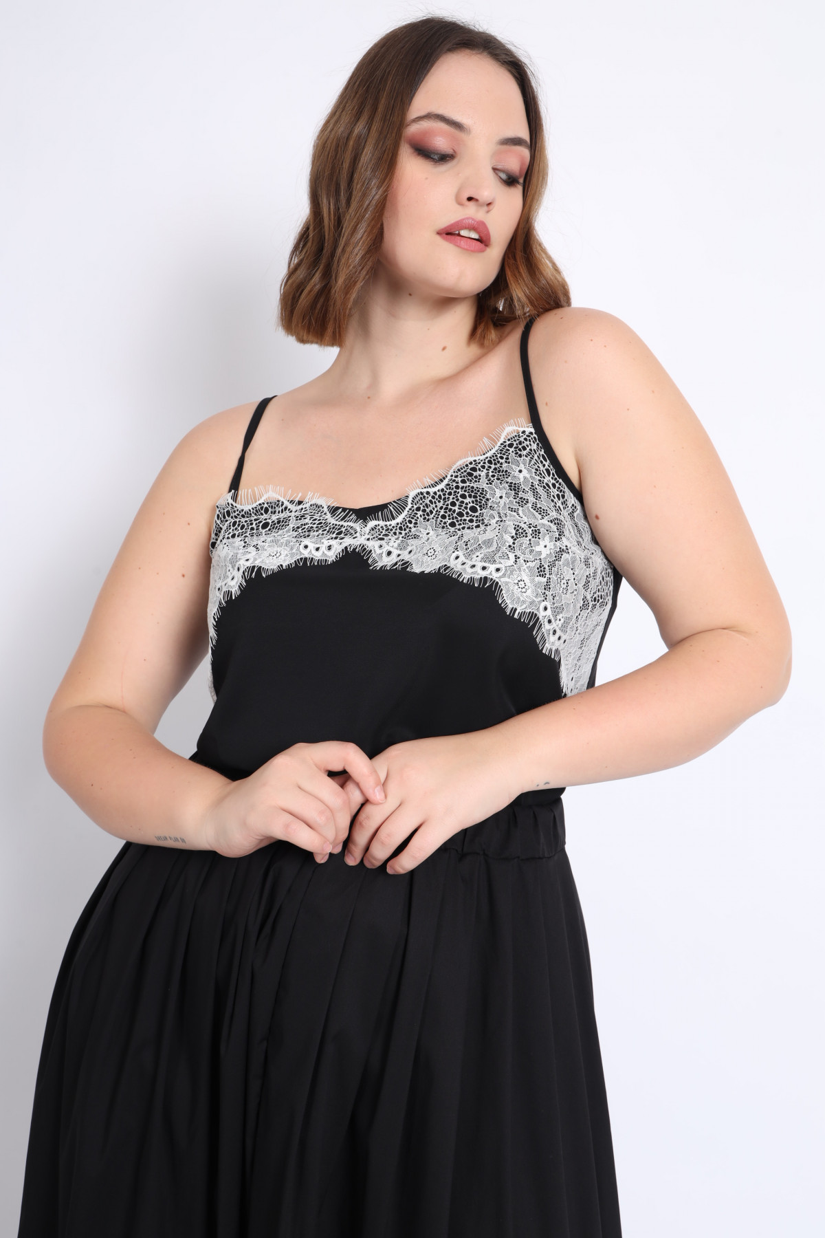 Camisole with Lace
