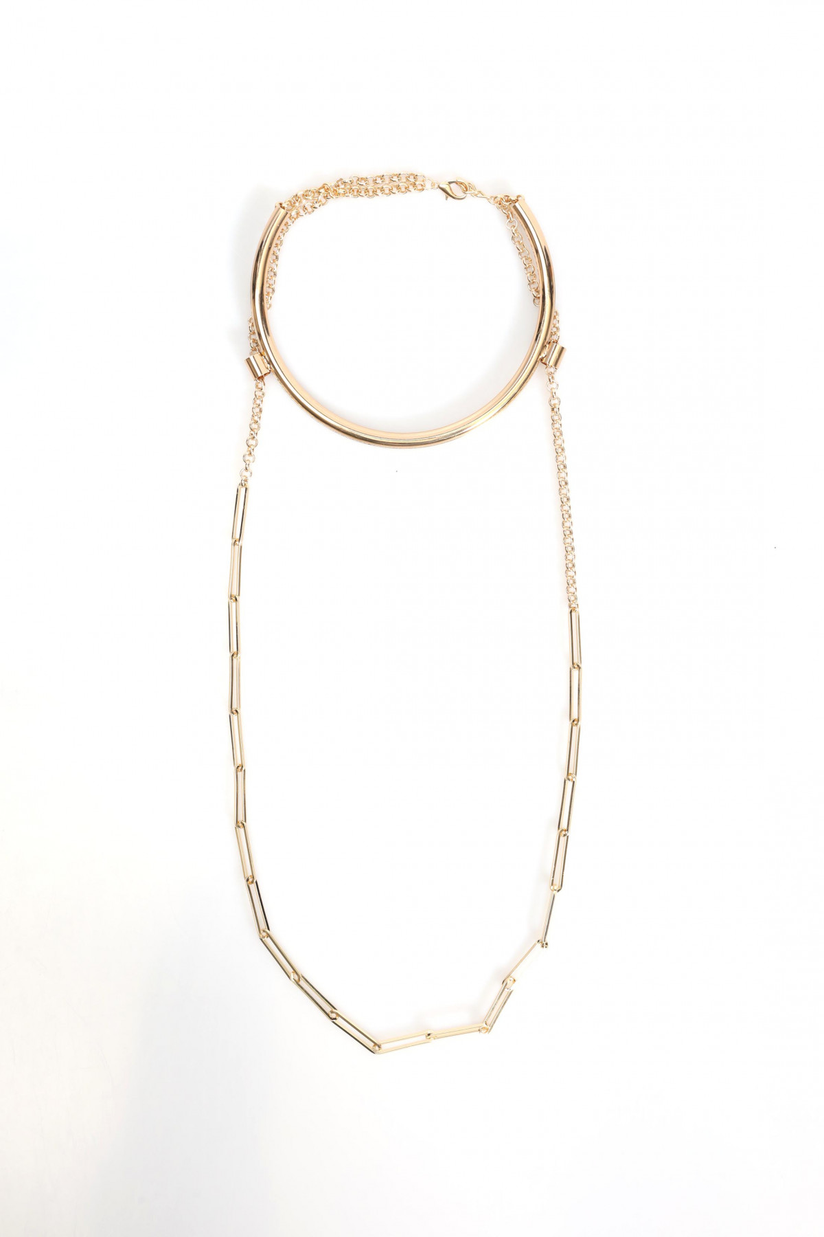 Round neck necklace