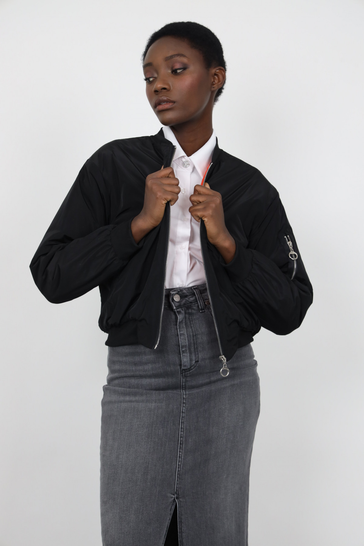 Cropped bomber jacket