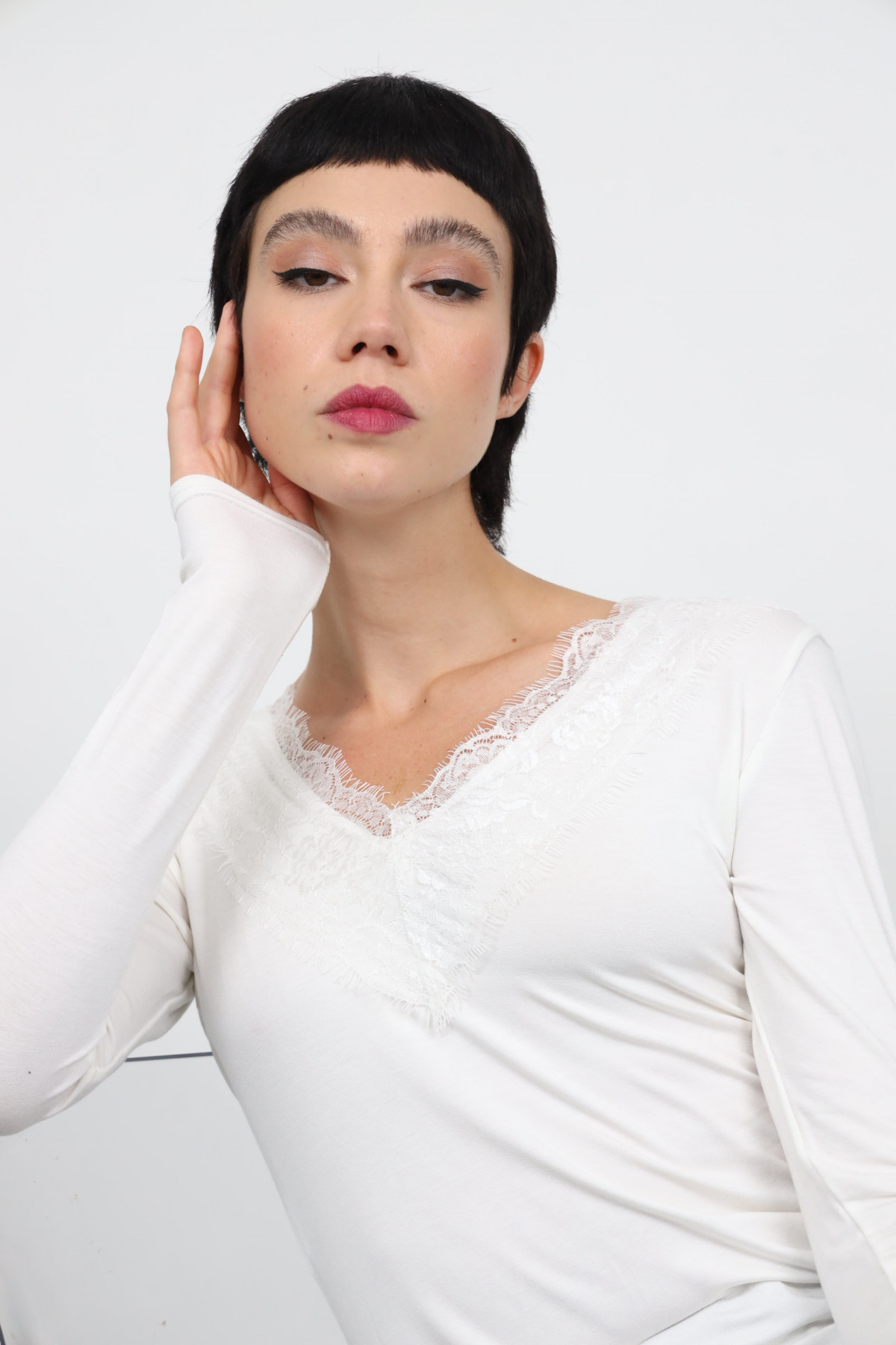 T-Shirt With Lace