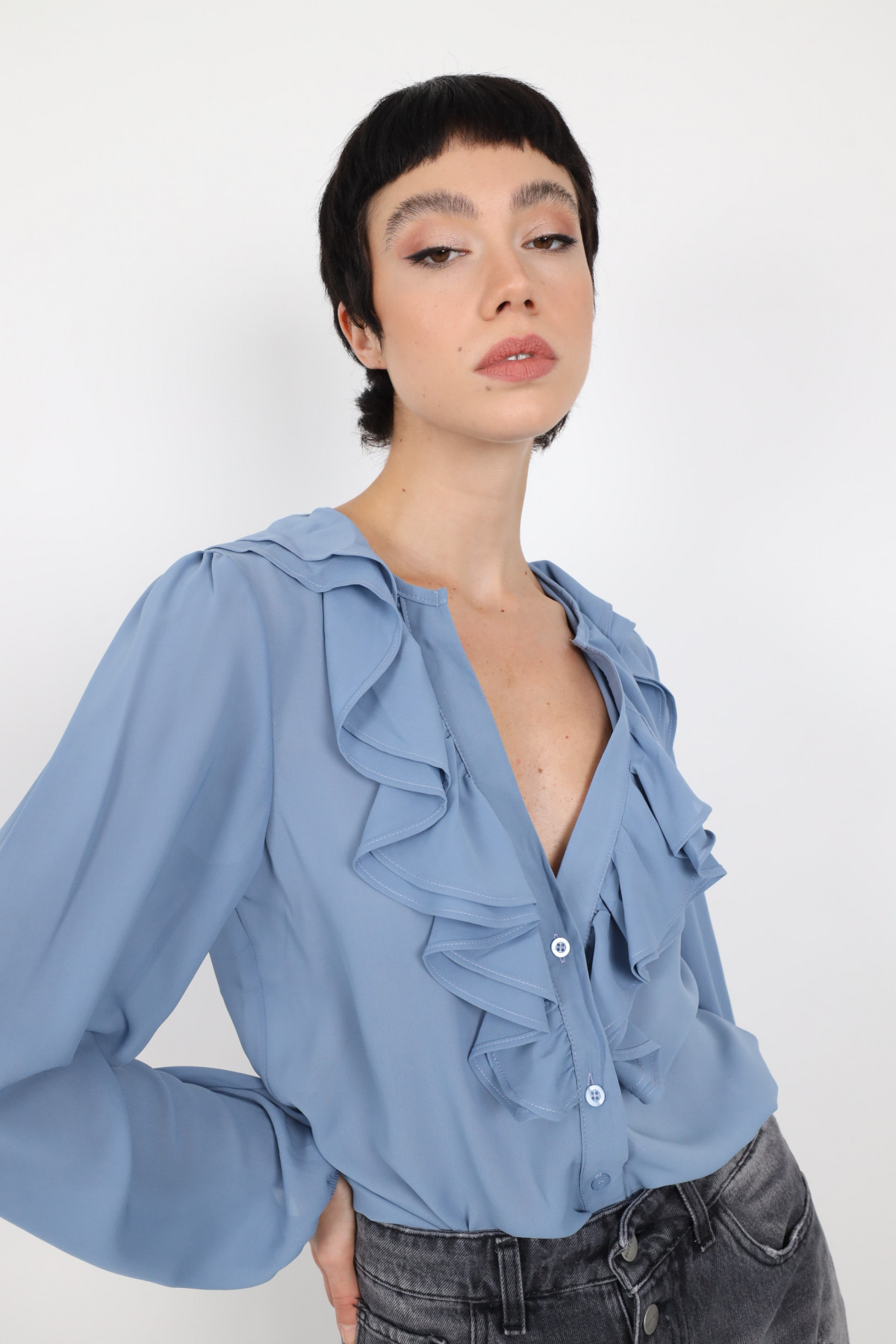 Ruffle shirt