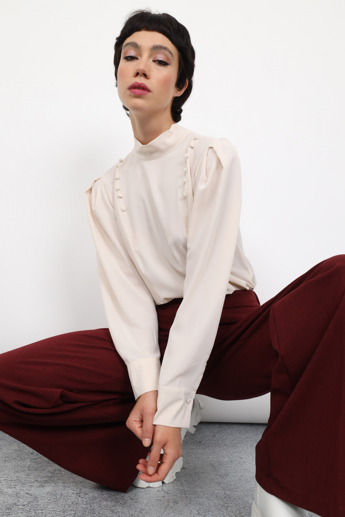 Button blouse
