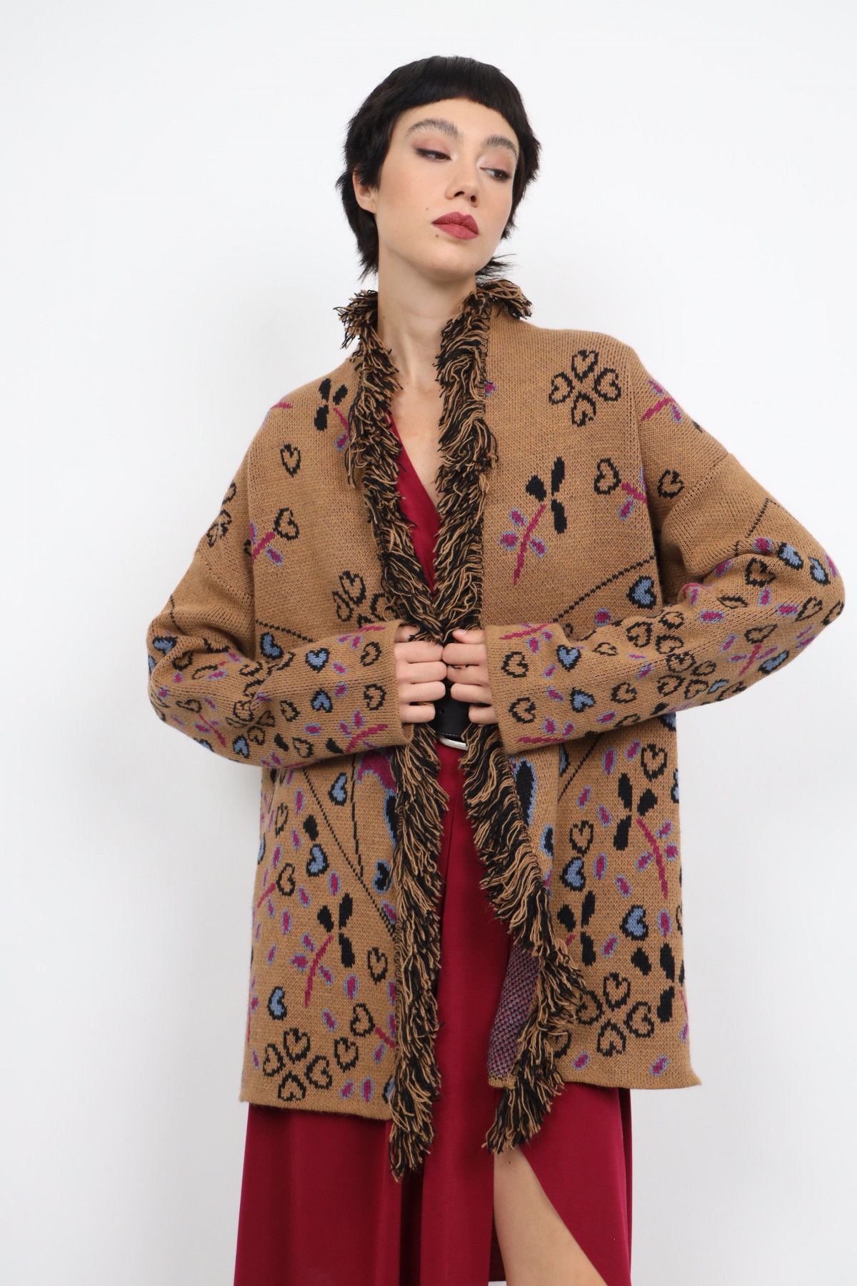 Strickjacke mit Fransen