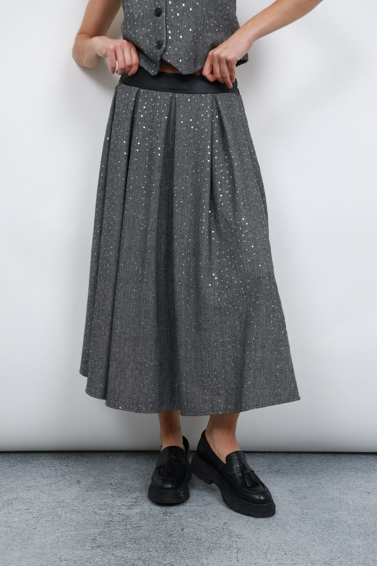 Skirt With Sequins