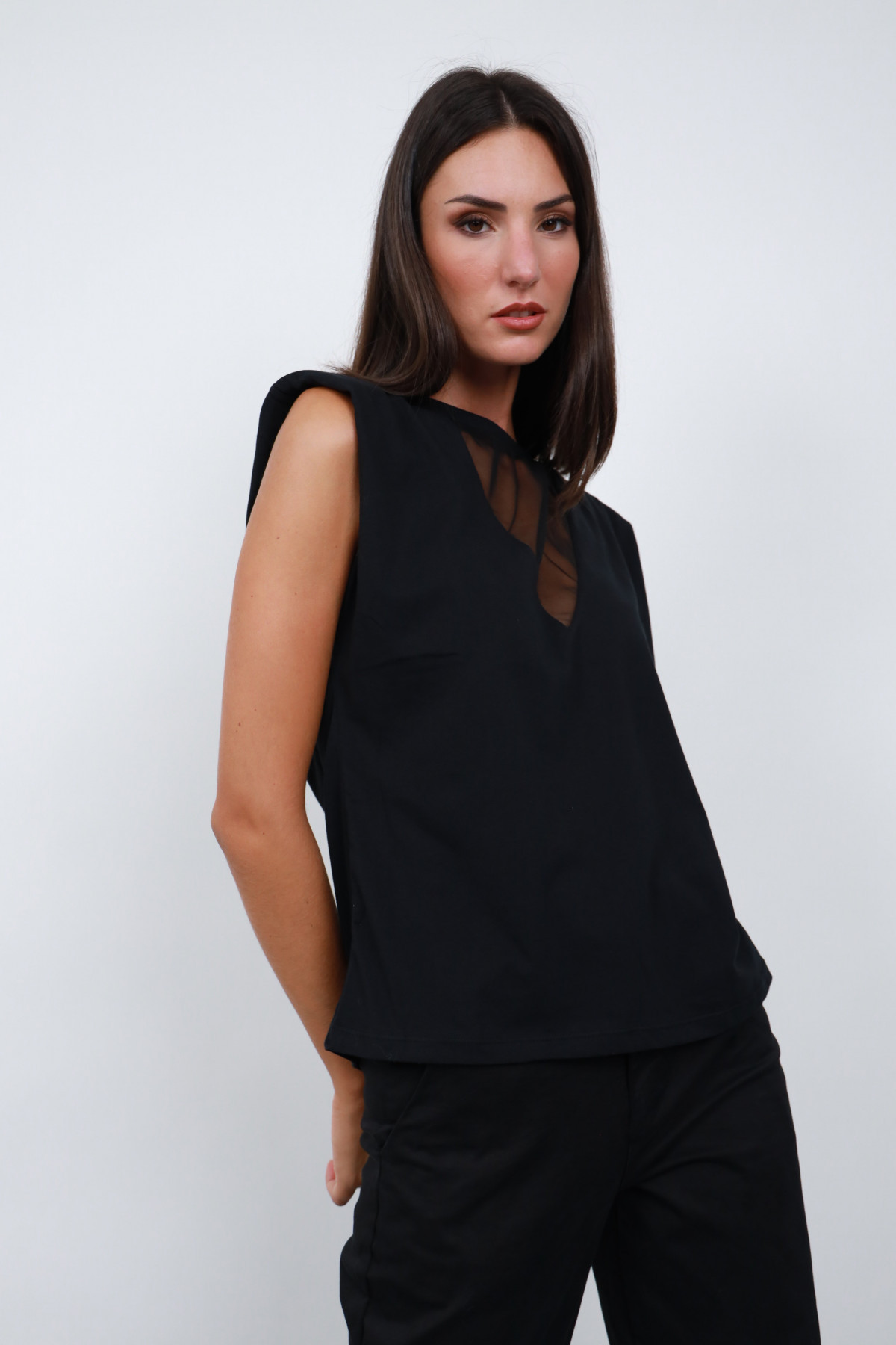 Sleeveless T-Shirt