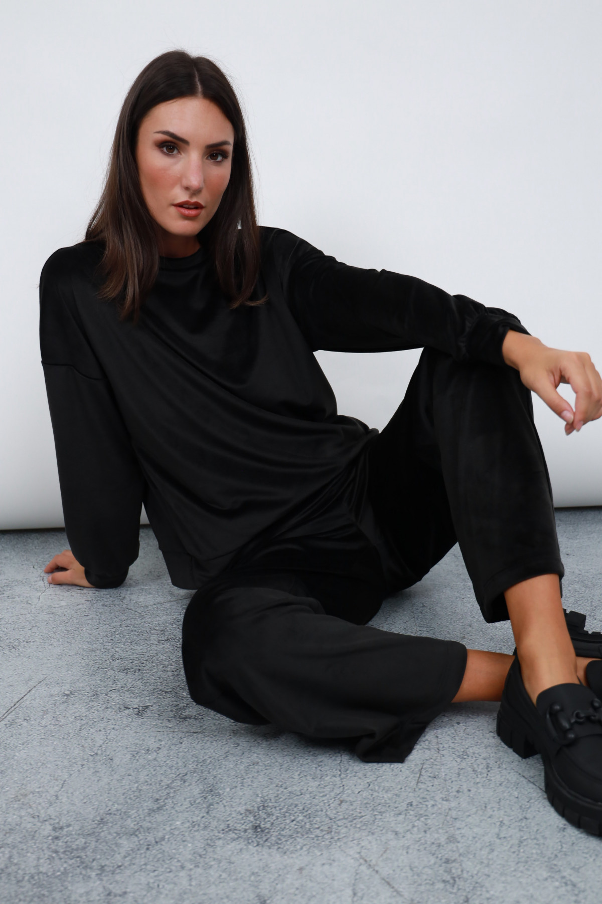 Complete tracksuit