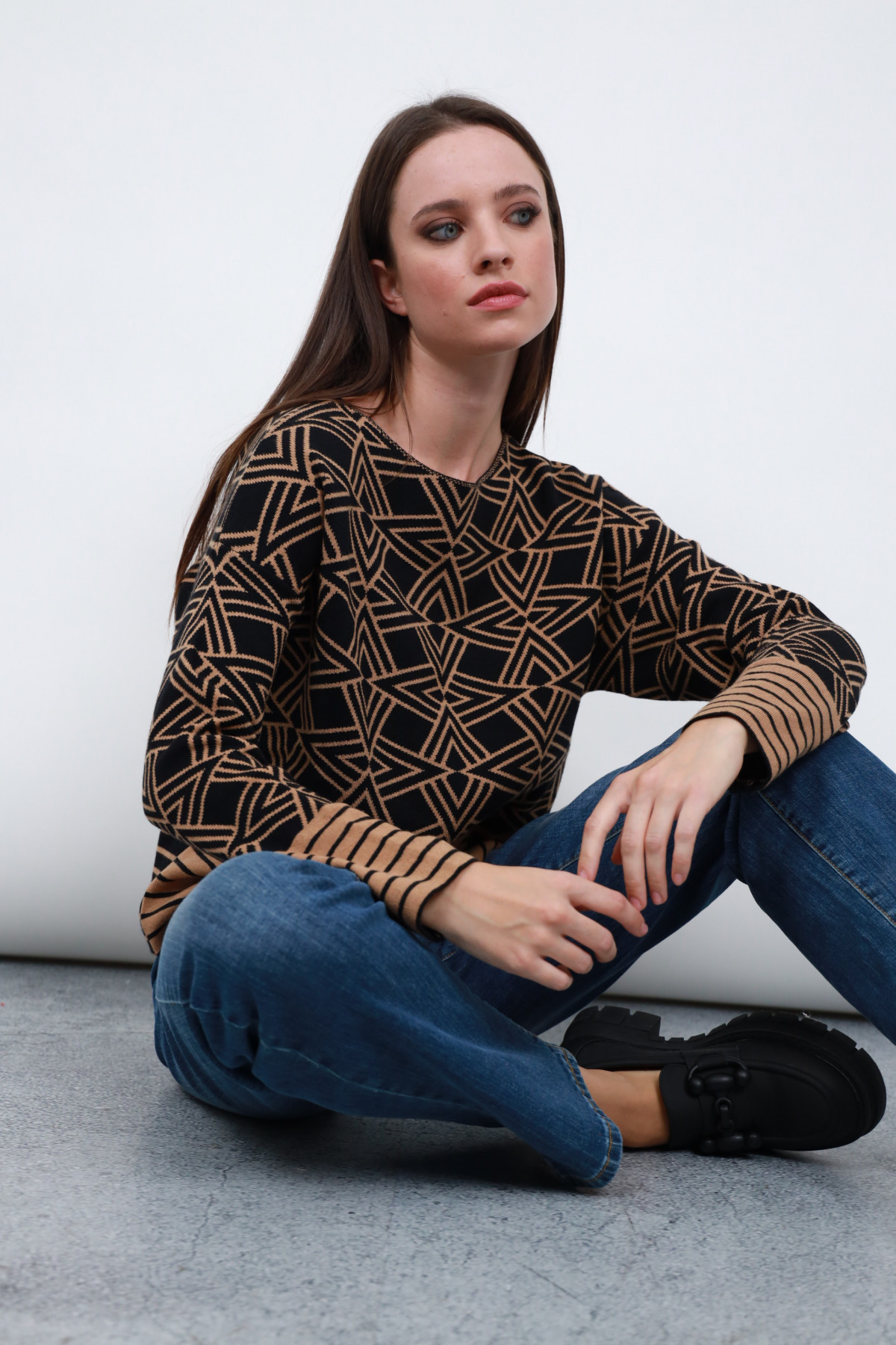 Patterned sweater