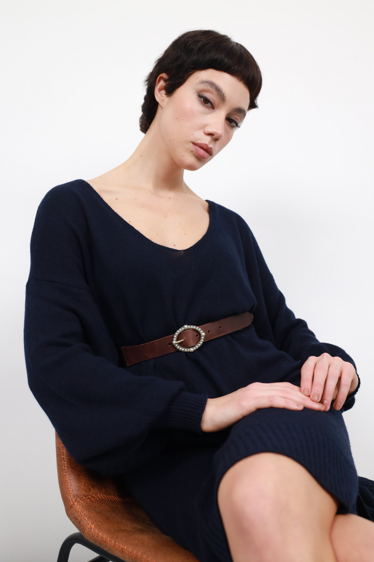 Pearl Buckle Belt