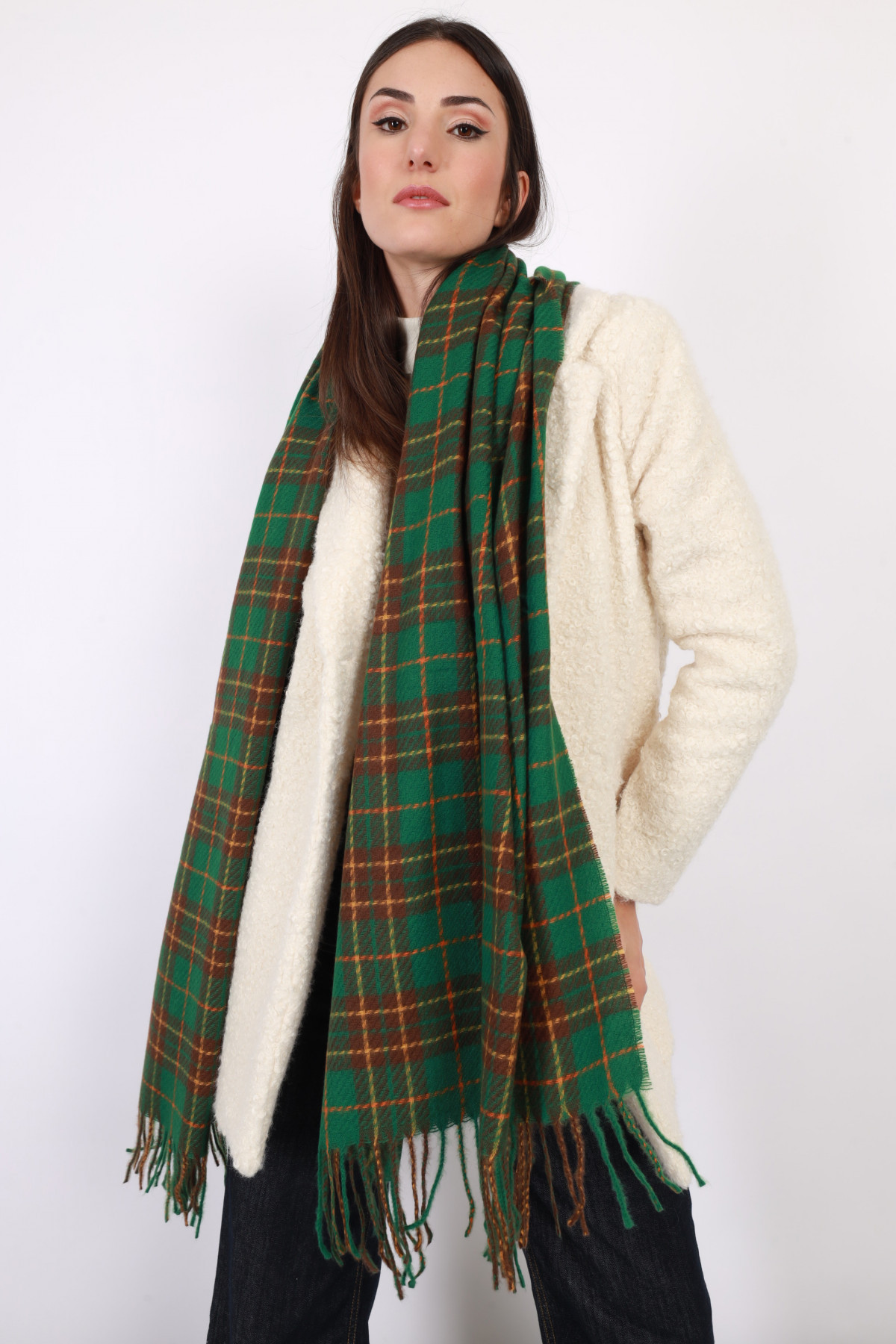 Two-tone scarf